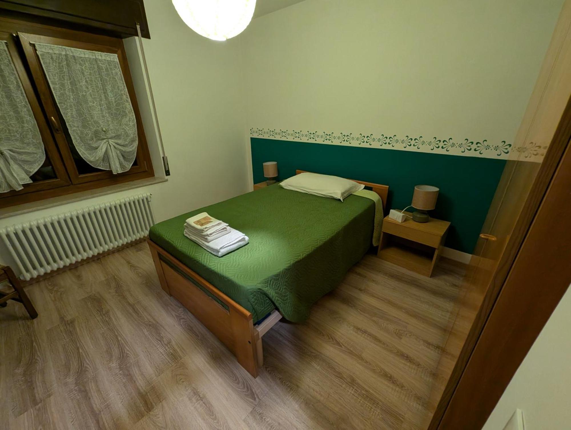 Spazioso E Completo Appartamento Con 3 Camere, Doppi Servizi, Fino A 8 Posti Letto Pedavena Esterno foto